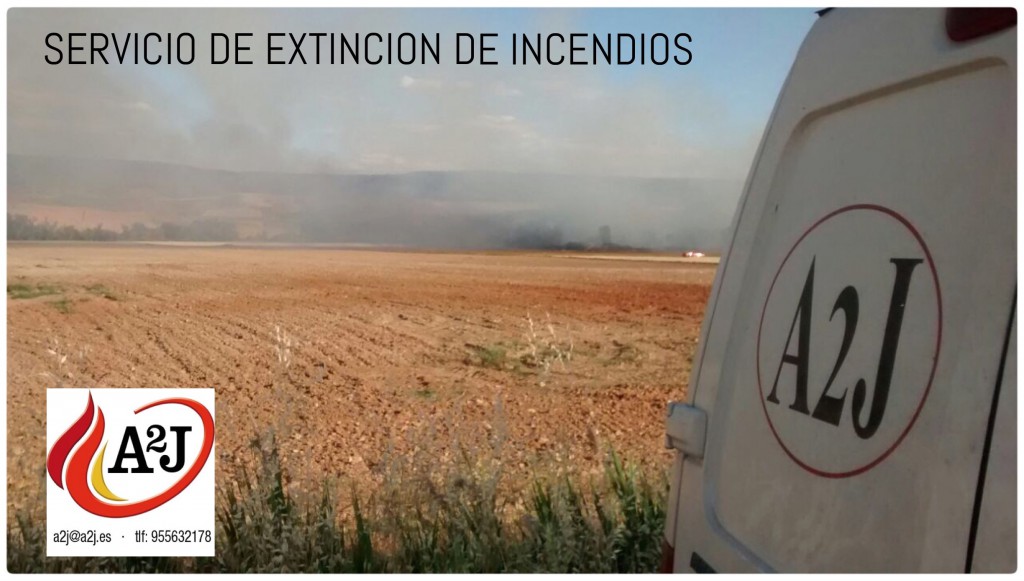 Furgoneta de A2J equipada para el servicio de extinción de incendios y mantenimiento de instalaciones PCI en campo abierto